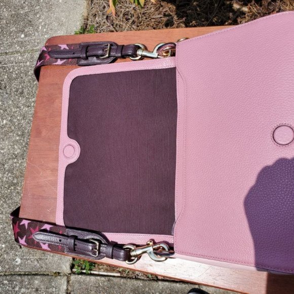 Authentic Coach Rose Jes Messenger Bag - Picture 5 of 9